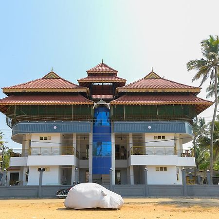 Oyo 11891 Amare Beach Resorts Alappuzha 外观 照片