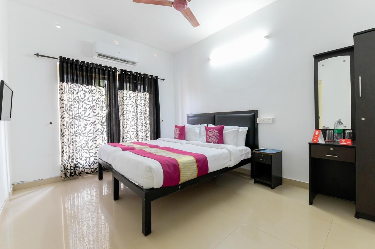 Oyo 11891 Amare Beach Resorts Alappuzha 外观 照片